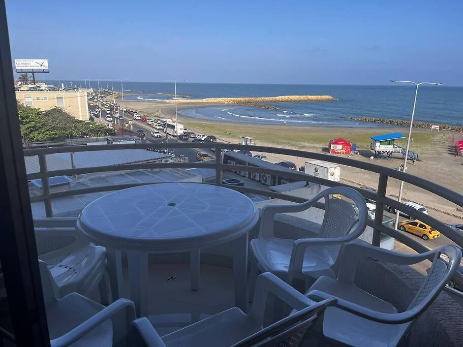Apartamento Vista A La Playa Del Cabrero *
